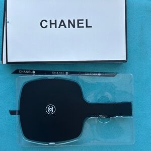 Chanel mirror - Black and White
